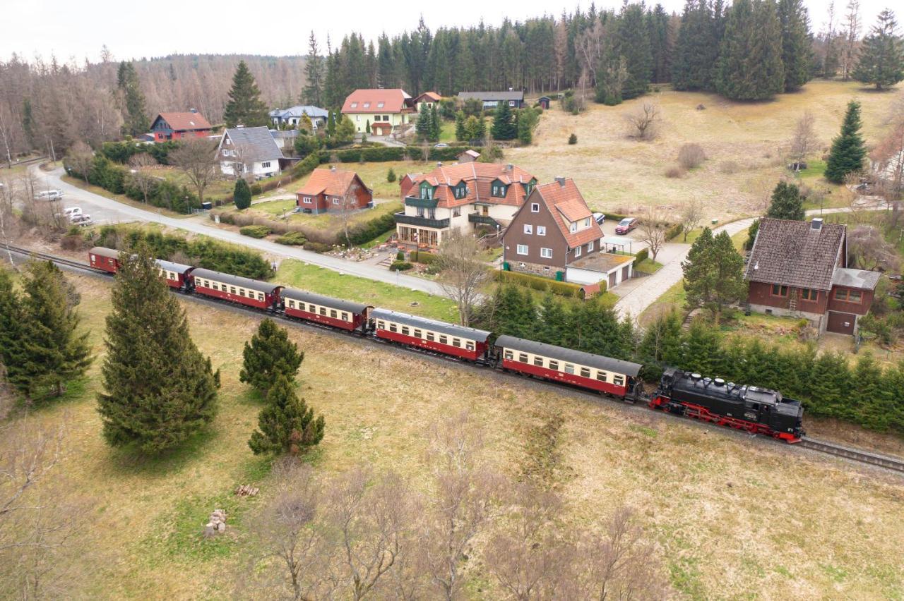 Hotel Und Berggasthof Zum Sonnenhof Sorge エクステリア 写真